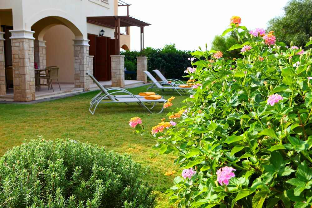 Aphrodite Hills Rentals - Premium Serviced Apartments كوكليا المظهر الخارجي الصورة